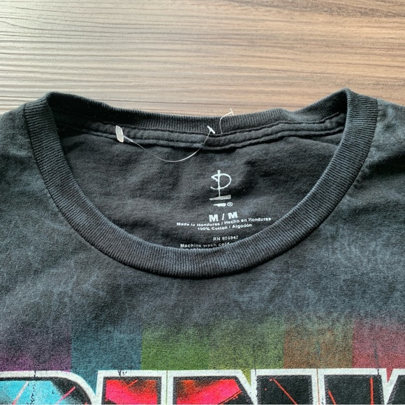 New! Pink Floyd Men’s Vintage Look Tie Dye T-Shirt Dark Side Of The Moon Size M - Picture 3 of 6